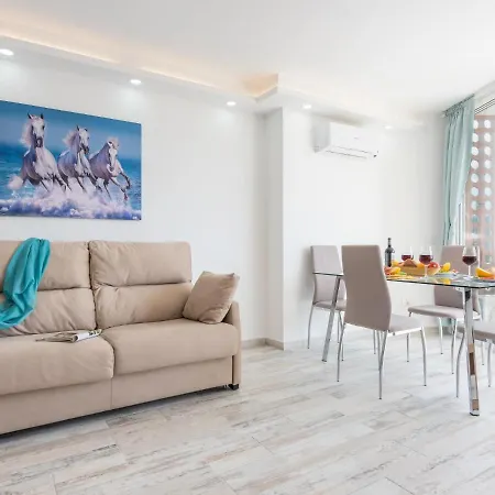 M9G Brand New Playa Las Americas With Balcony شقة