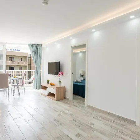 M9G Brand New Playa Las Americas With Balcony شقة